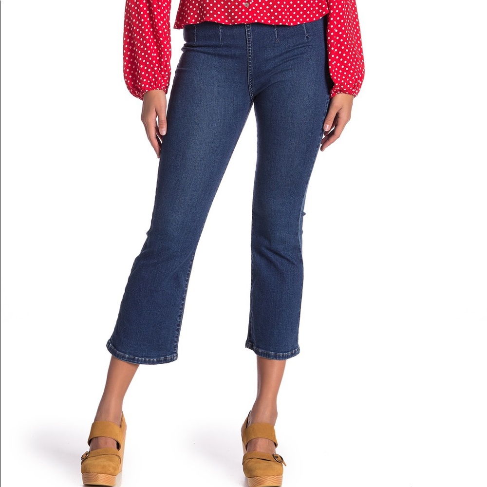 Free People Crop Flair Jeans Size 30